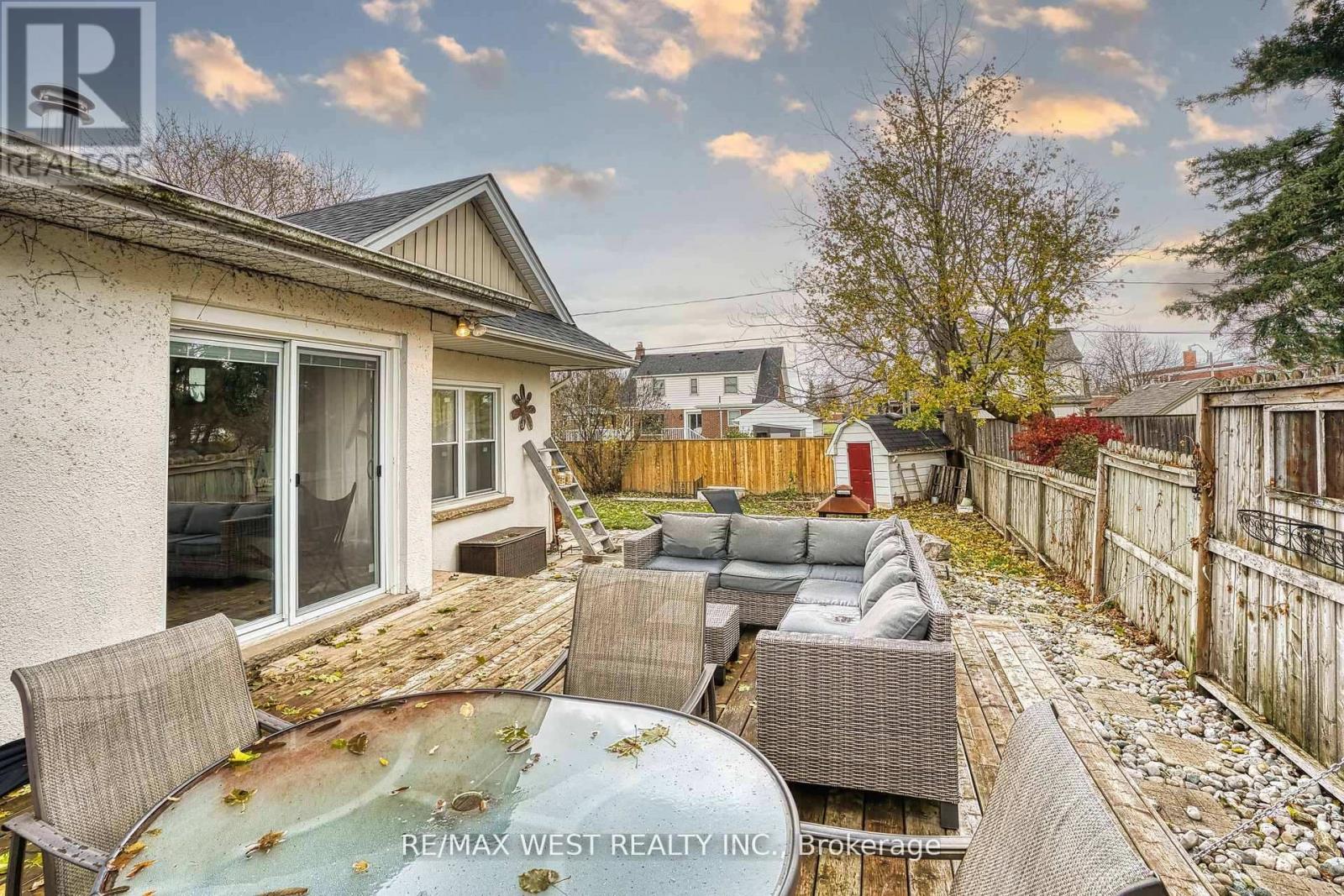 16 First Street W, Woolwich, Ontario  N3B 1H1 - Photo 14 - X12580174