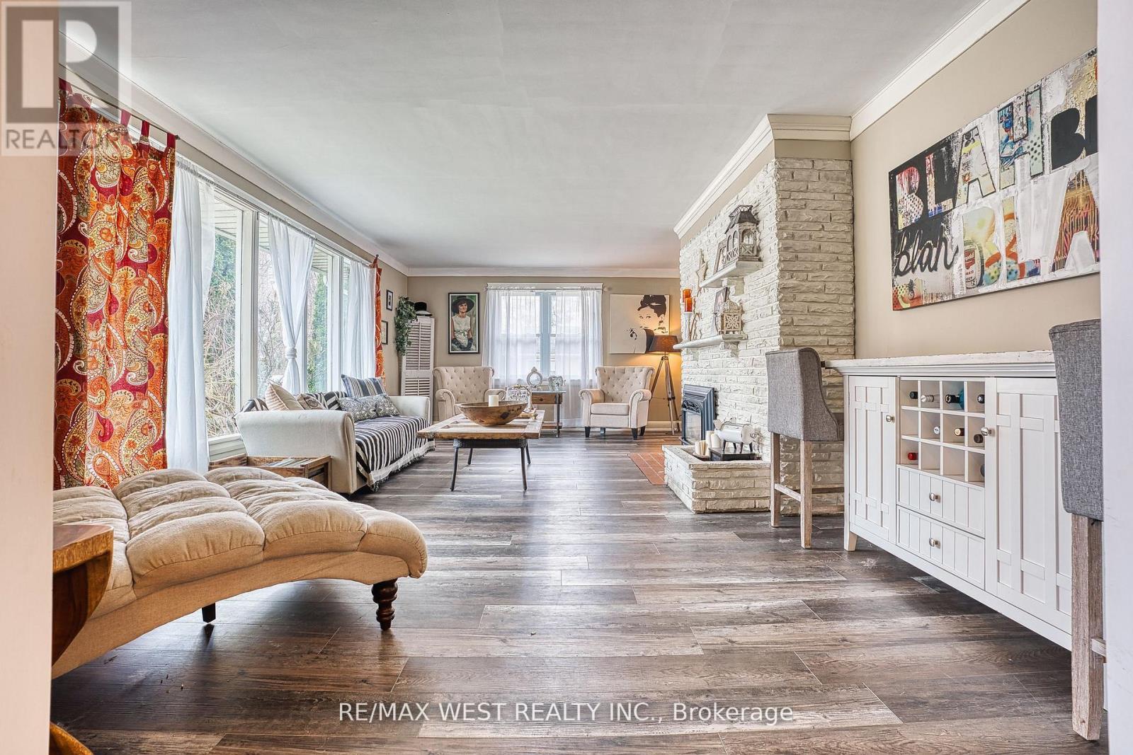 16 First Street W, Woolwich, Ontario  N3B 1H1 - Photo 3 - X12580174