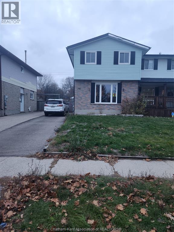 MLS# 25029501: 76 UXBRIDGE CRESCENT, Kitchener, Canada