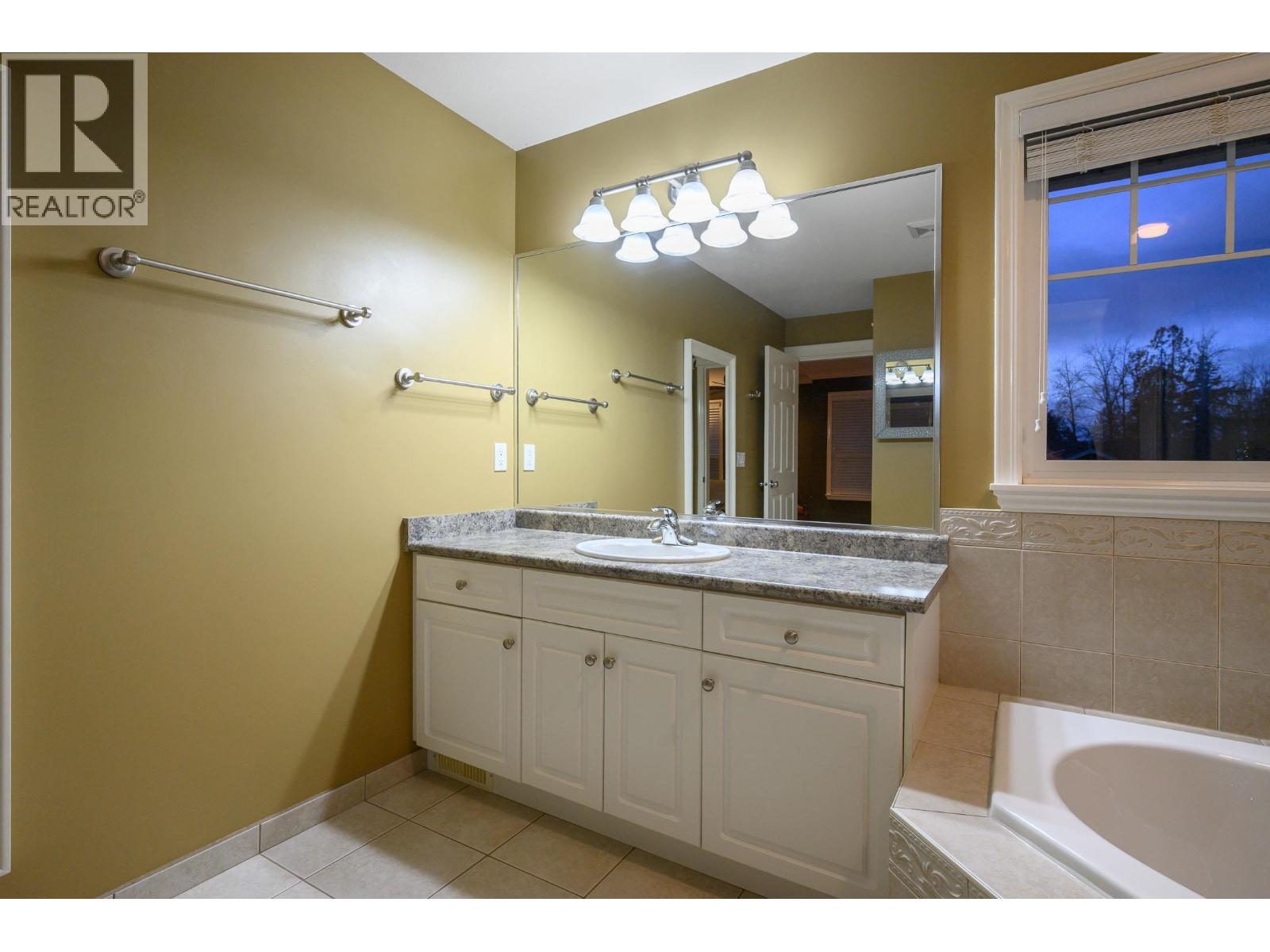 24270 Mcclure Drive, Maple Ridge, British Columbia  V2W 2E5 - Photo 18 - R3070362