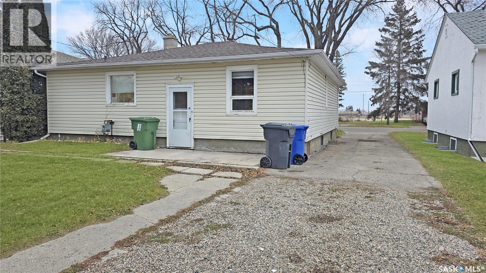 42 Tupper Avenue, Yorkton, Saskatchewan  S3N 1K9 - Photo 41 - SK024694