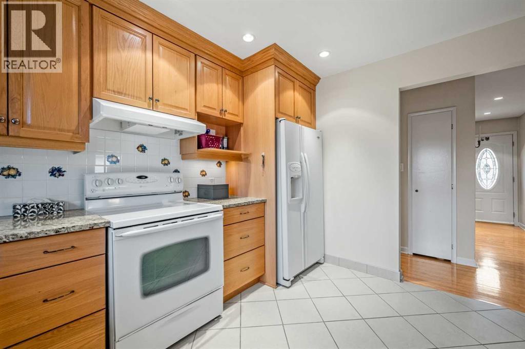 1228 Richland Road Ne, Calgary, Alberta  T2E 5M5 - Photo 15 - A2271735