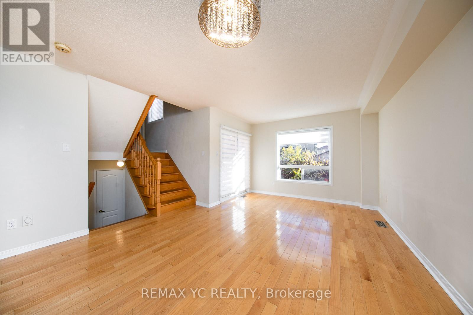 110 Dolce Crescent, Vaughan, Ontario  L4H 3C9 - Photo 10 - N12580250