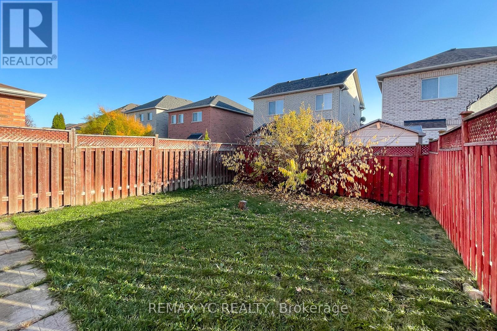 110 Dolce Crescent, Vaughan, Ontario  L4H 3C9 - Photo 31 - N12580250