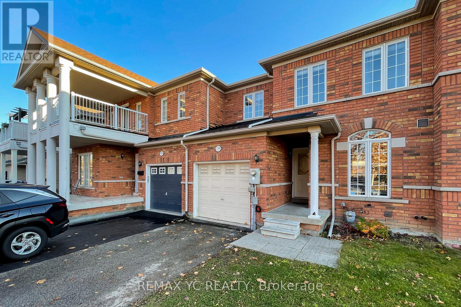 110 Dolce Crescent, Vaughan, Ontario  L4H 3C9 - Photo 4 - N12580250