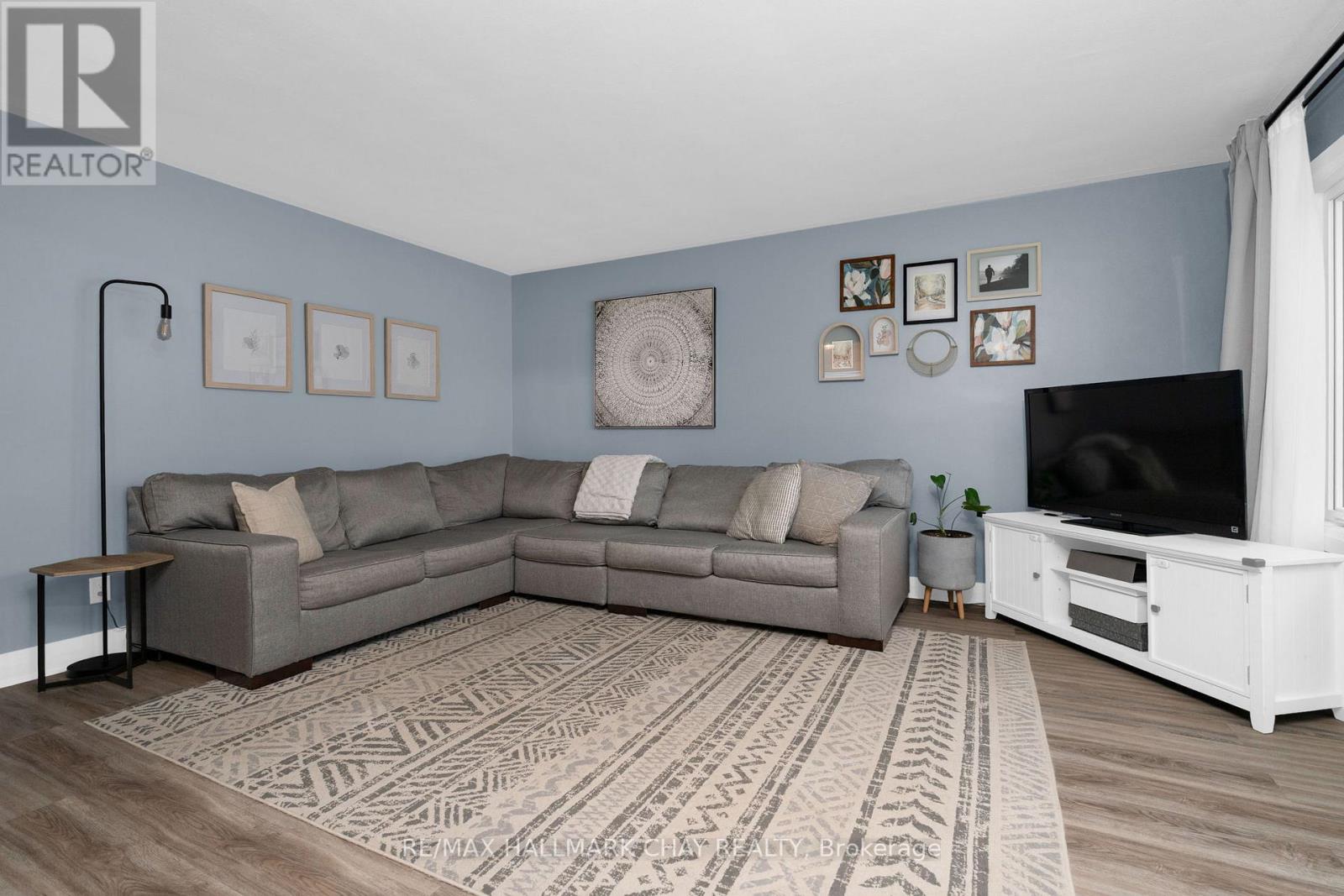 97 Napier Street, Barrie (Codrington), Ontario  L4M 1W6 - Photo 6 - S12580256