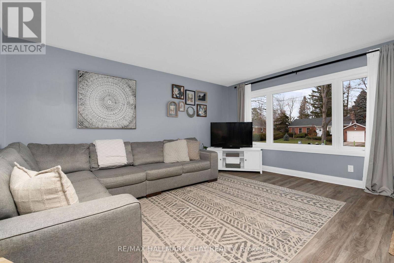 97 Napier Street, Barrie (Codrington), Ontario  L4M 1W6 - Photo 7 - S12580256