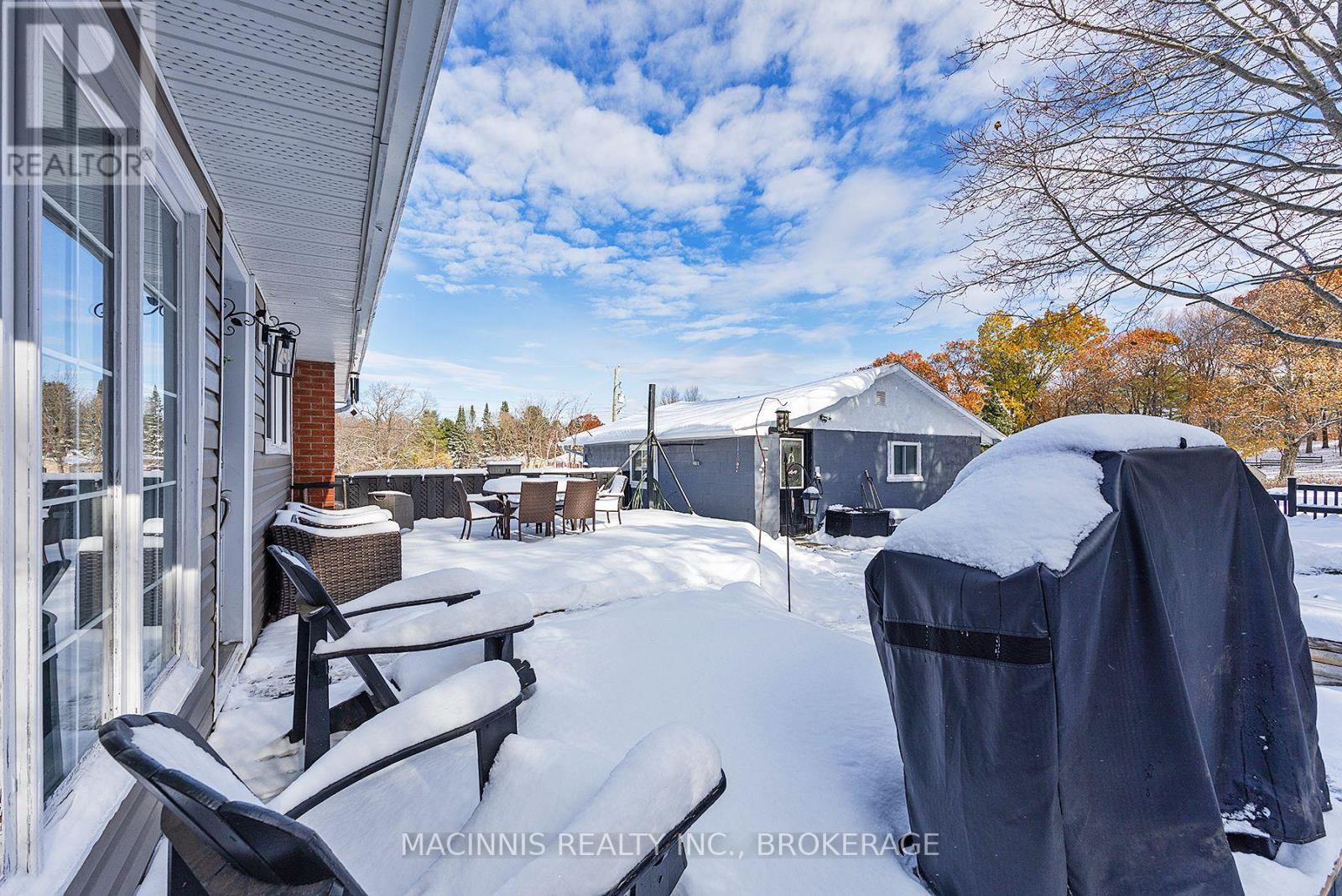 6196 Lakeview Drive, Frontenac, Ontario  K0H 2W0 - Photo 37 - X12580328