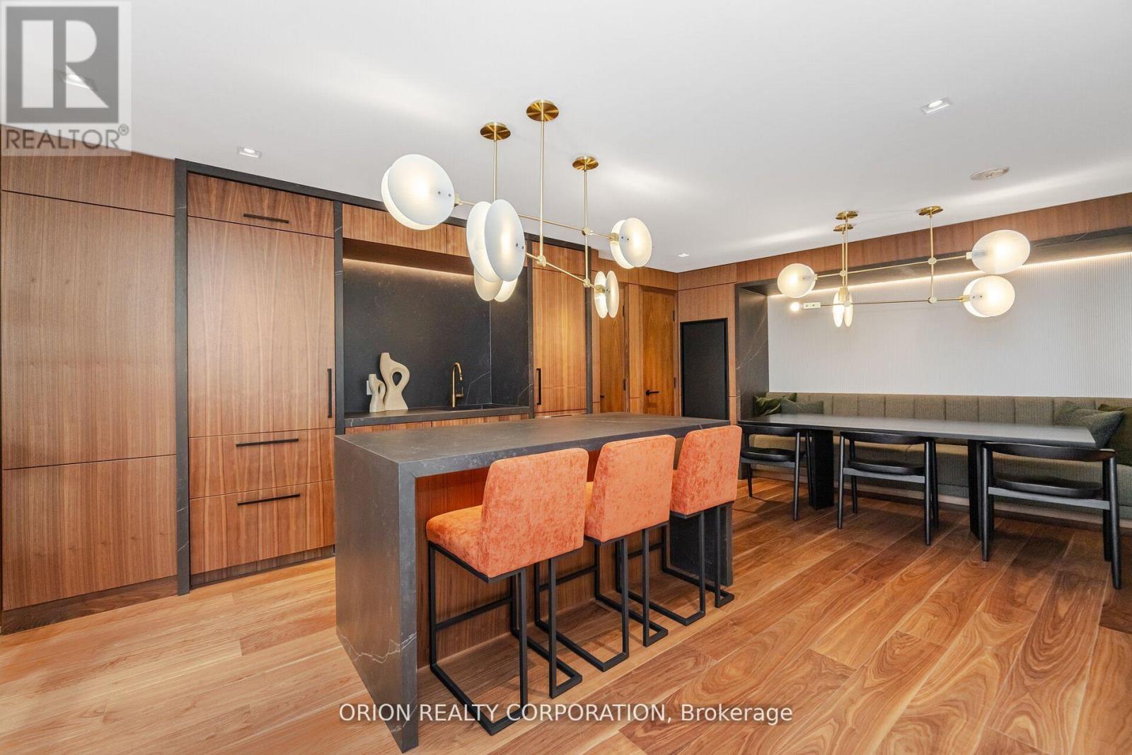 822 - 3240 William Coltson Avenue, Oakville, Ontario  L6H 8C8 - Photo 12 - W12580248