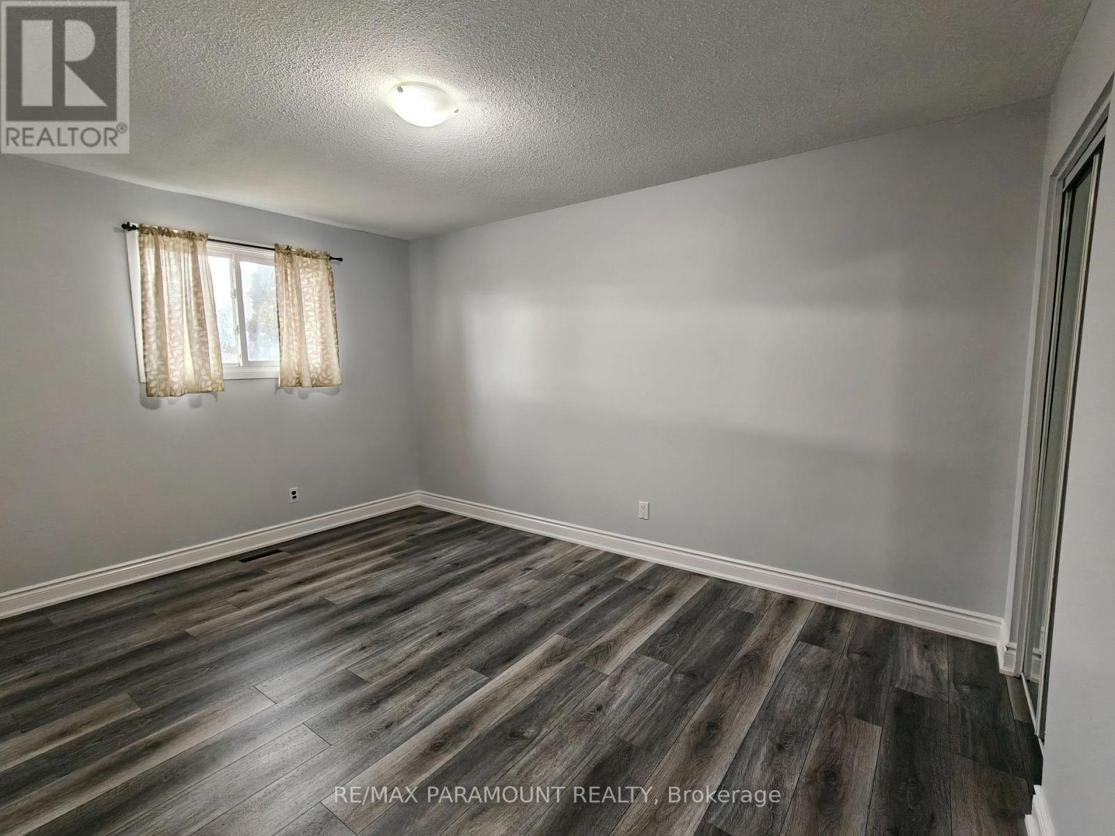 3447 Monica Drive, Mississauga, Ontario  L4T 3E6 - Photo 18 - W12580266