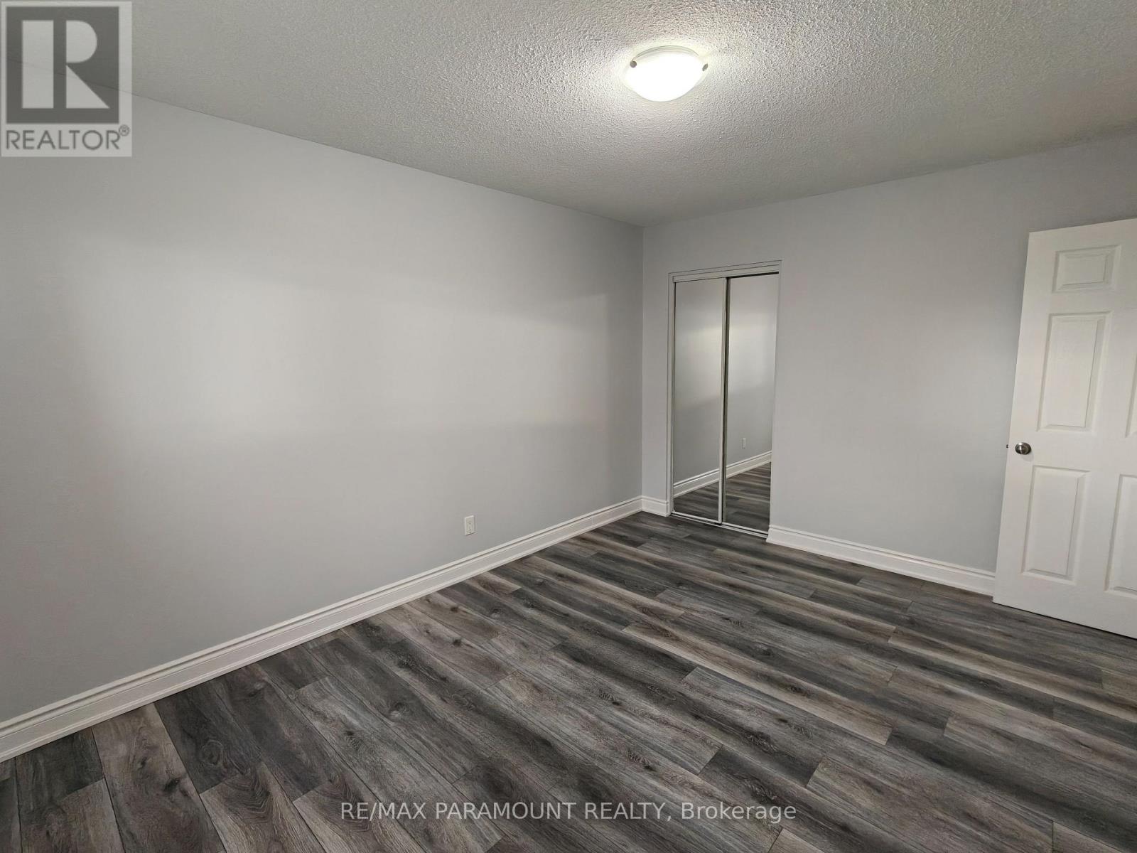 3447 Monica Drive, Mississauga, Ontario  L4T 3E6 - Photo 19 - W12580266