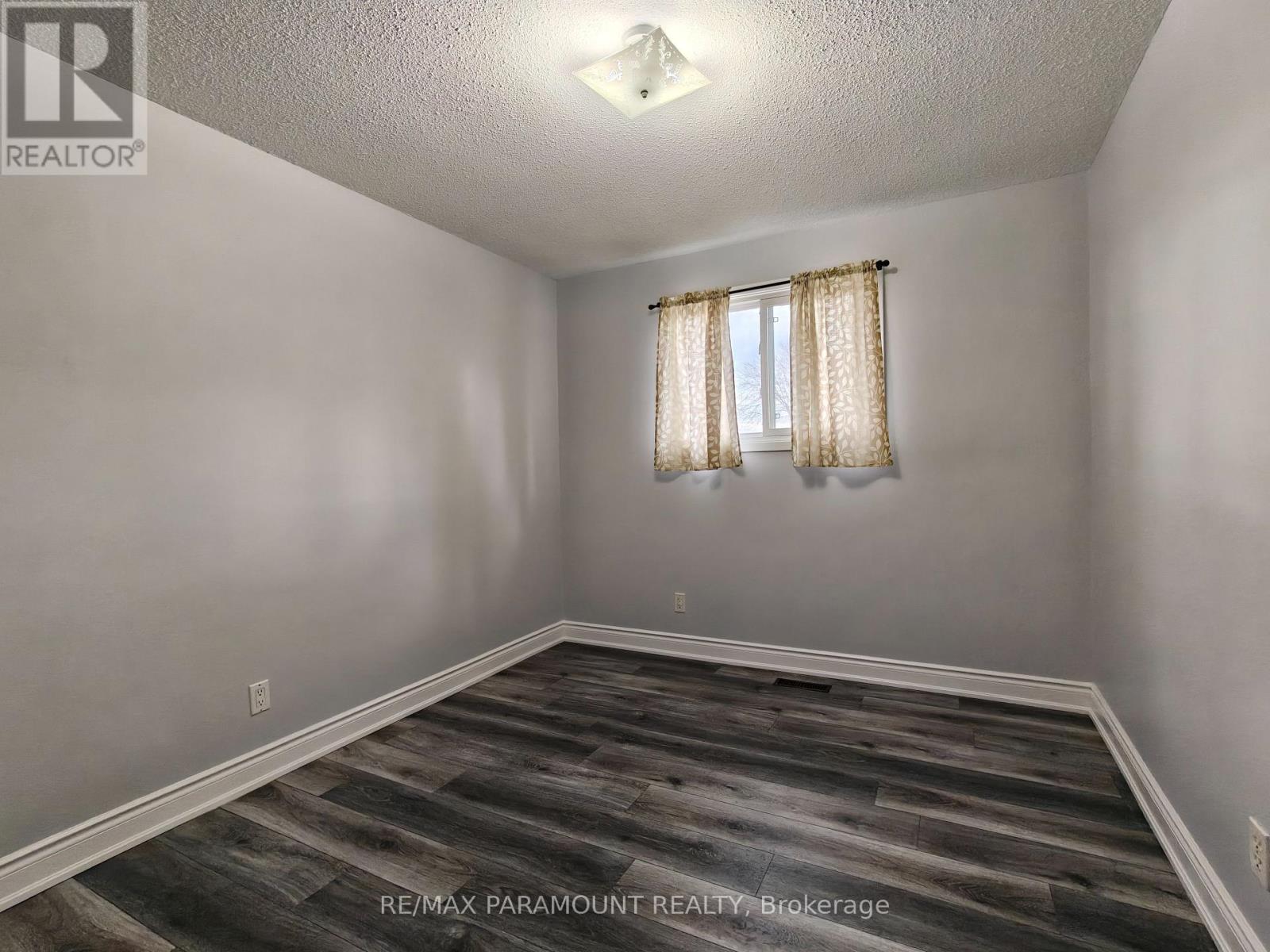 3447 Monica Drive, Mississauga, Ontario  L4T 3E6 - Photo 20 - W12580266