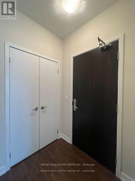 1007 - 840 Queens Plate, Toronto, Ontario  M9W 0E7 - Photo 2 - W12580270