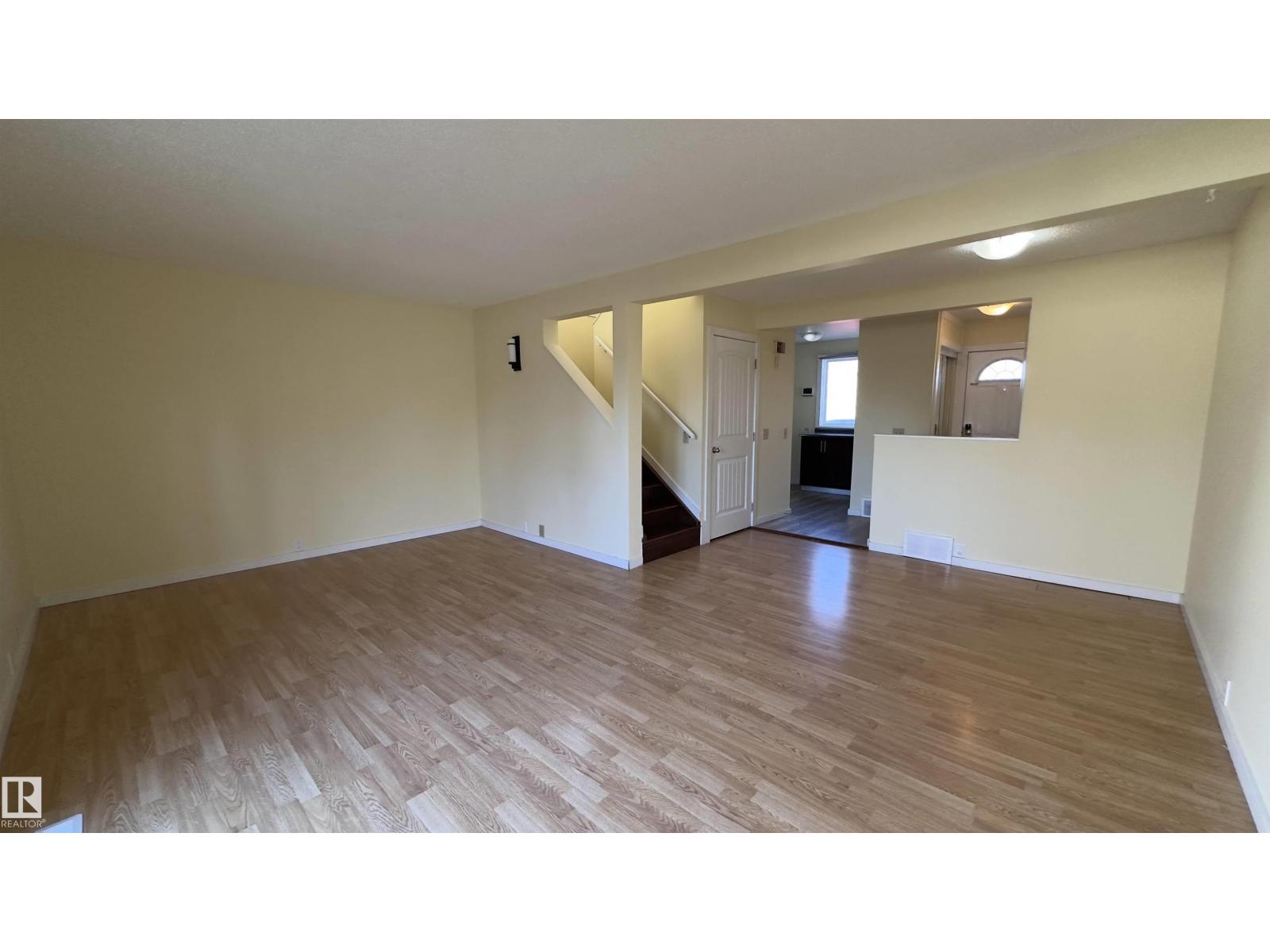 #41 2024 57 St Nw, Edmonton, Alberta T6L 2Z3 - Photo 8 - E4466803