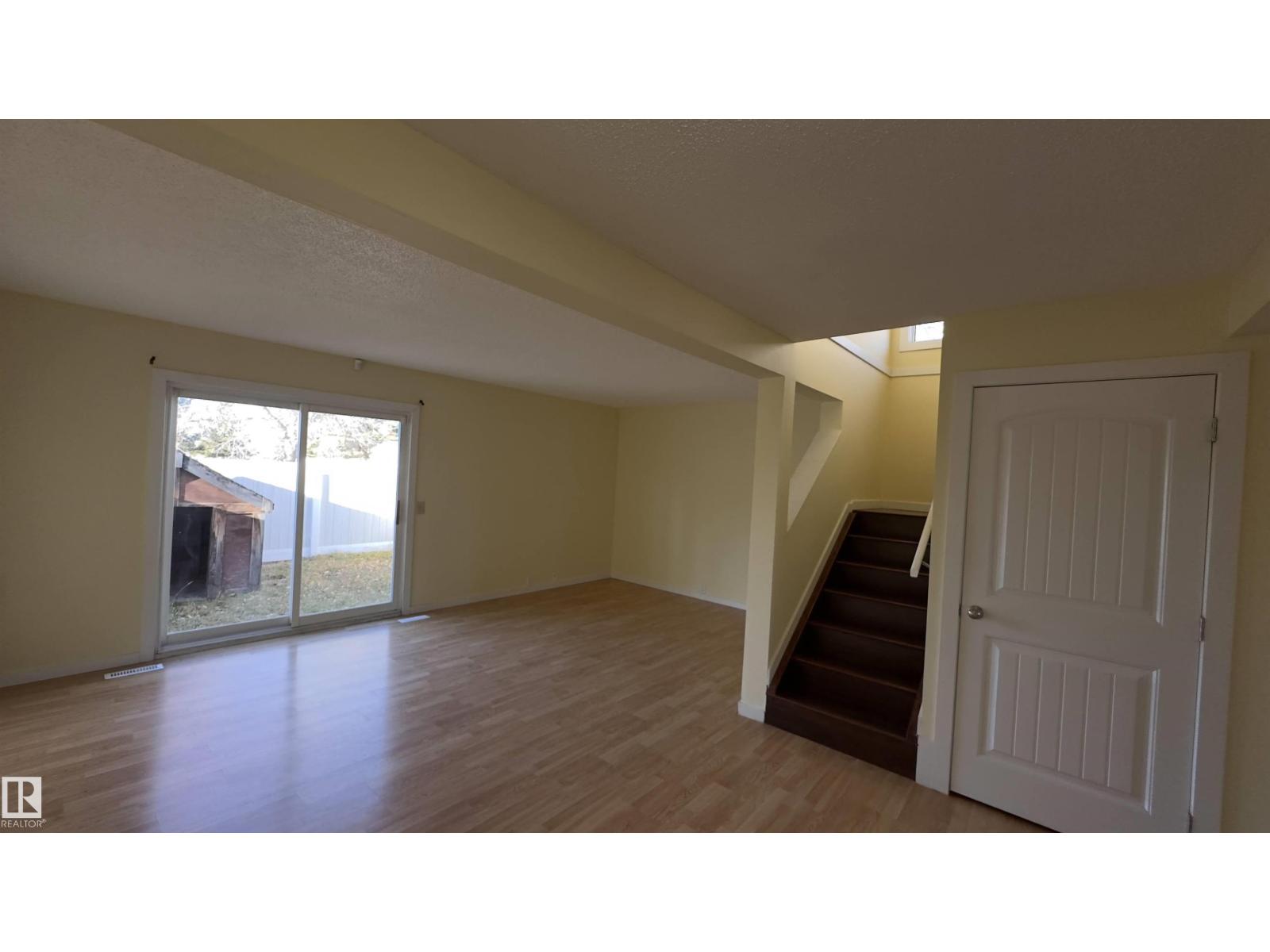 #41 2024 57 St Nw, Edmonton, Alberta T6L 2Z3 - Photo 9 - E4466803