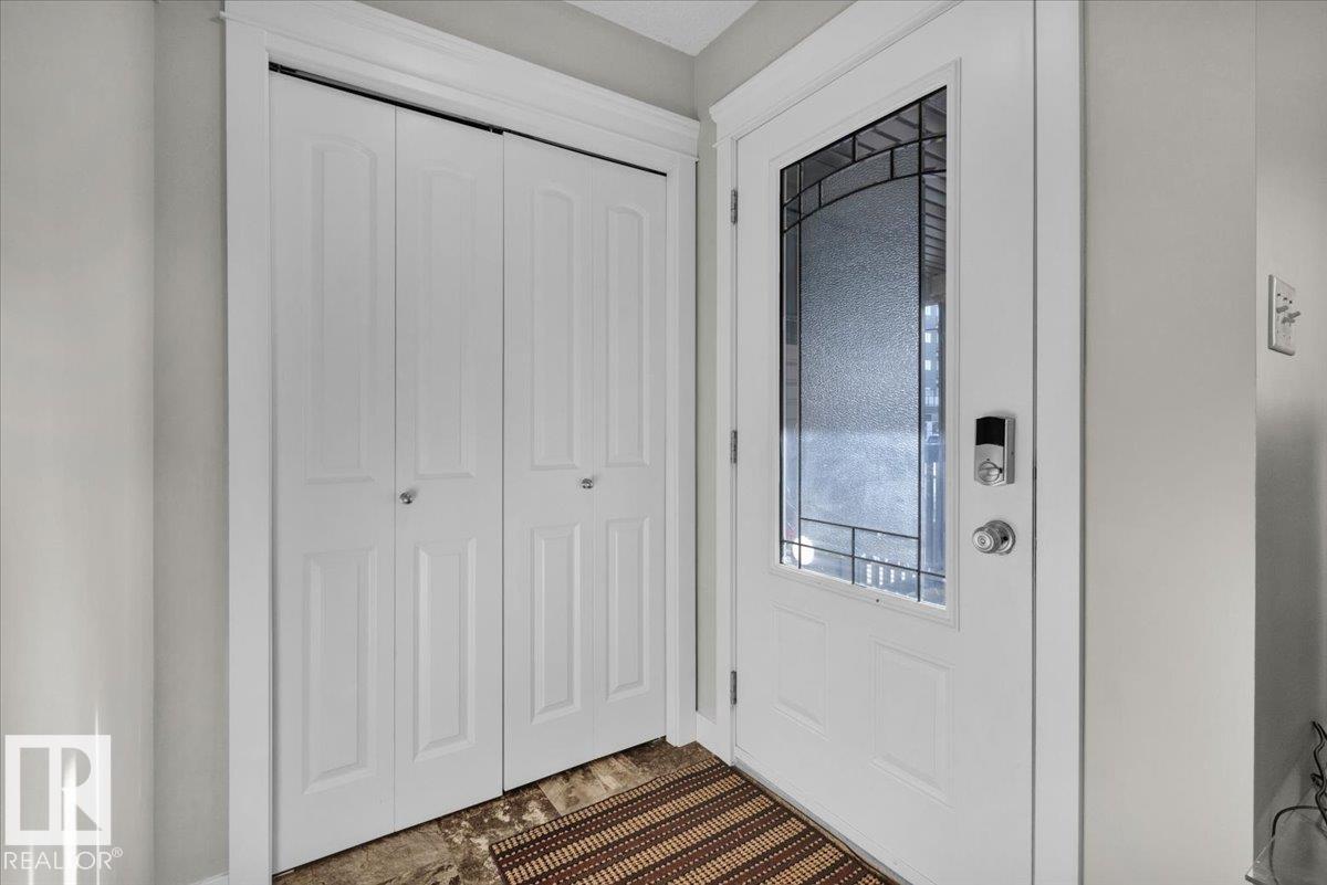 164 Desrochers Ga Sw, Edmonton, Alberta  T6W 3H8 - Photo 2 - E4466804