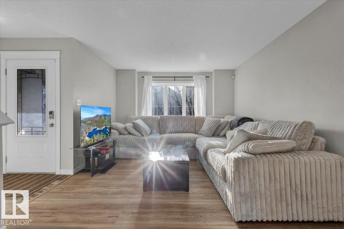 164 Desrochers Ga Sw, Edmonton, Alberta  T6W 3H8 - Photo 5 - E4466804