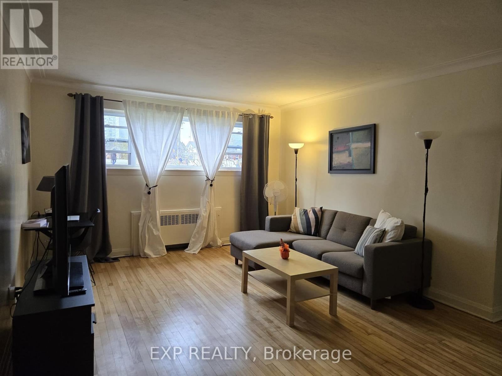 5 - 16 Bullman Street, Ottawa, Ontario  K1Y 2S3 - Photo 4 - X12580304