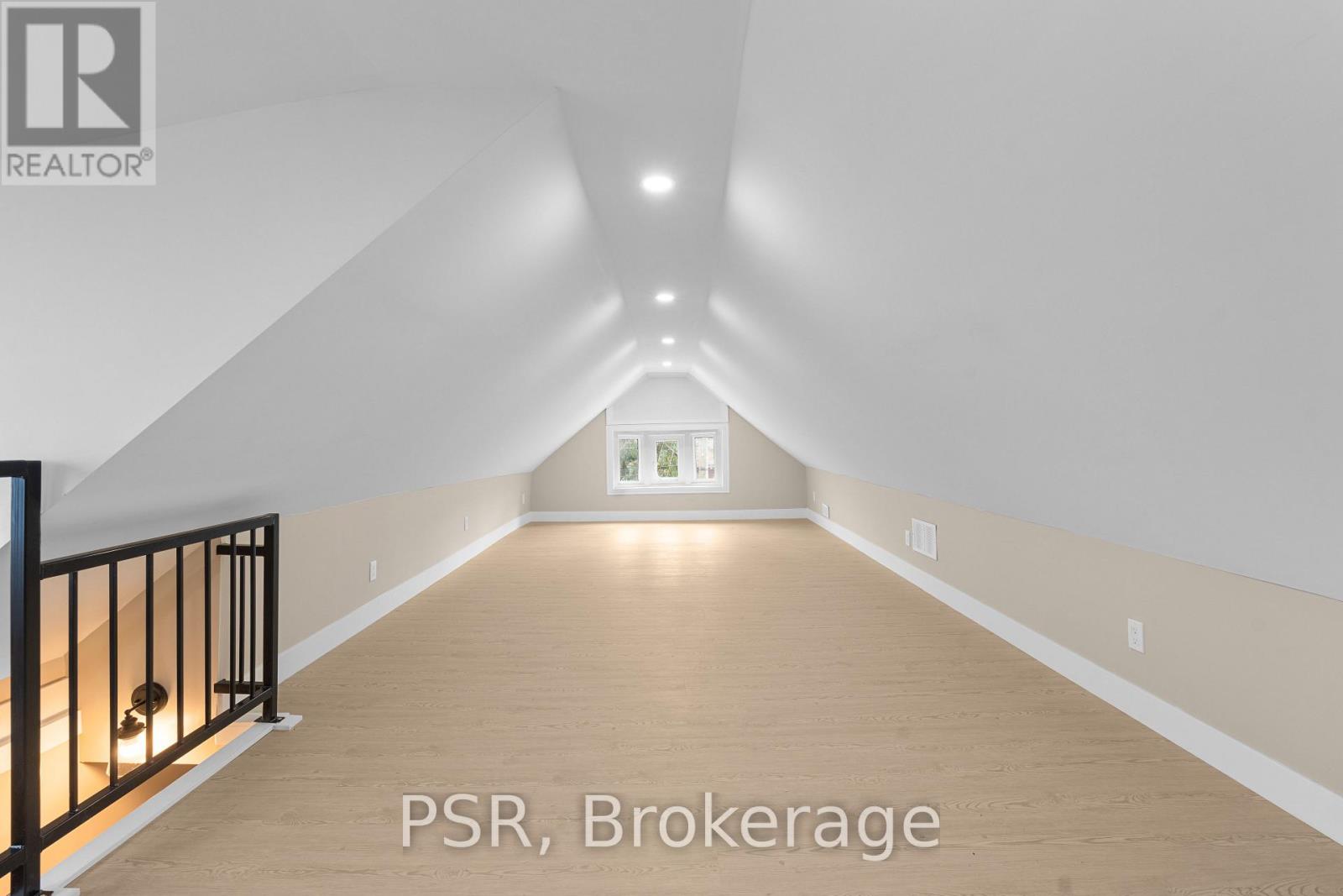 2nd & 3rd - 200 Sanford Avenue S, Hamilton, Ontario  L8M 2H2 - Photo 12 - X12580264