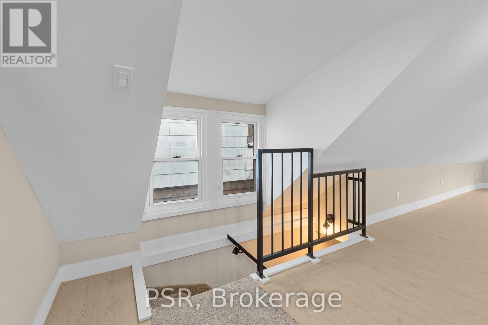 2nd & 3rd - 200 Sanford Avenue S, Hamilton, Ontario  L8M 2H2 - Photo 14 - X12580264