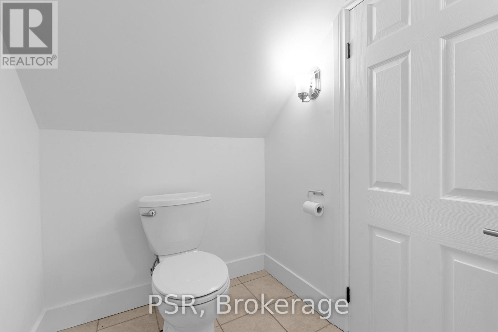 2nd & 3rd - 200 Sanford Avenue S, Hamilton, Ontario  L8M 2H2 - Photo 15 - X12580264