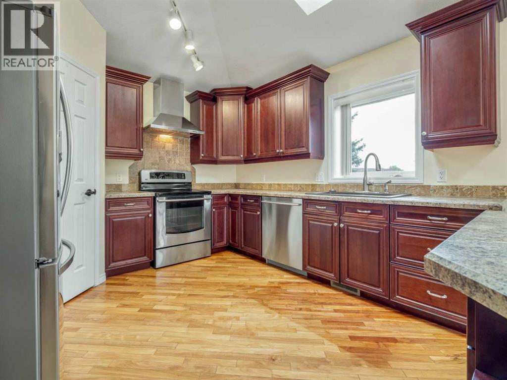 996 2 Avenue W, Cardston, Alberta  T0K 0K0 - Photo 11 - A2243990