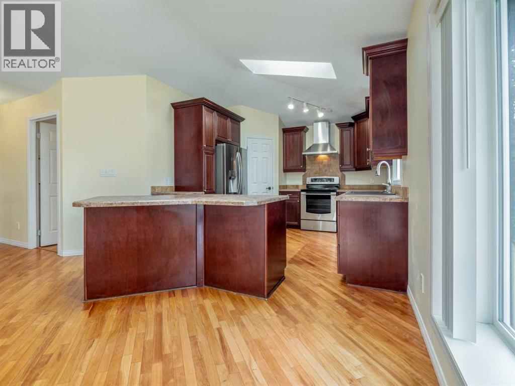 996 2 Avenue W, Cardston, Alberta  T0K 0K0 - Photo 9 - A2243990