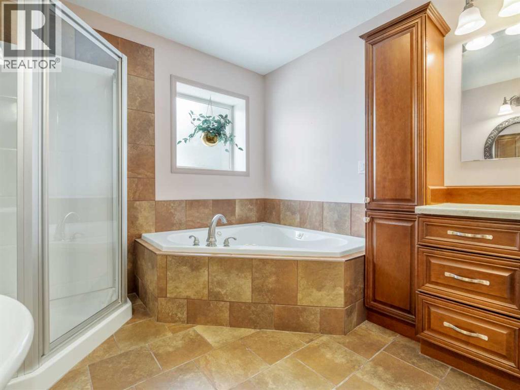 996 2 Avenue W, Cardston, Alberta  T0K 0K0 - Photo 16 - A2243990