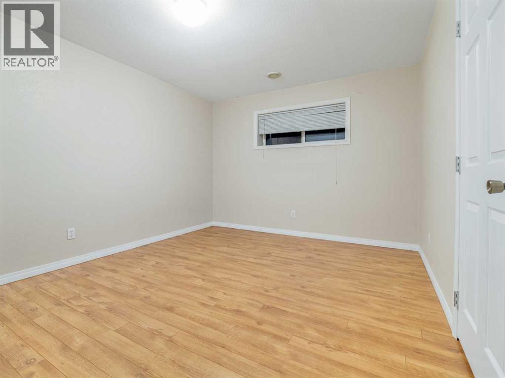 996 2 Avenue W, Cardston, Alberta  T0K 0K0 - Photo 30 - A2243990