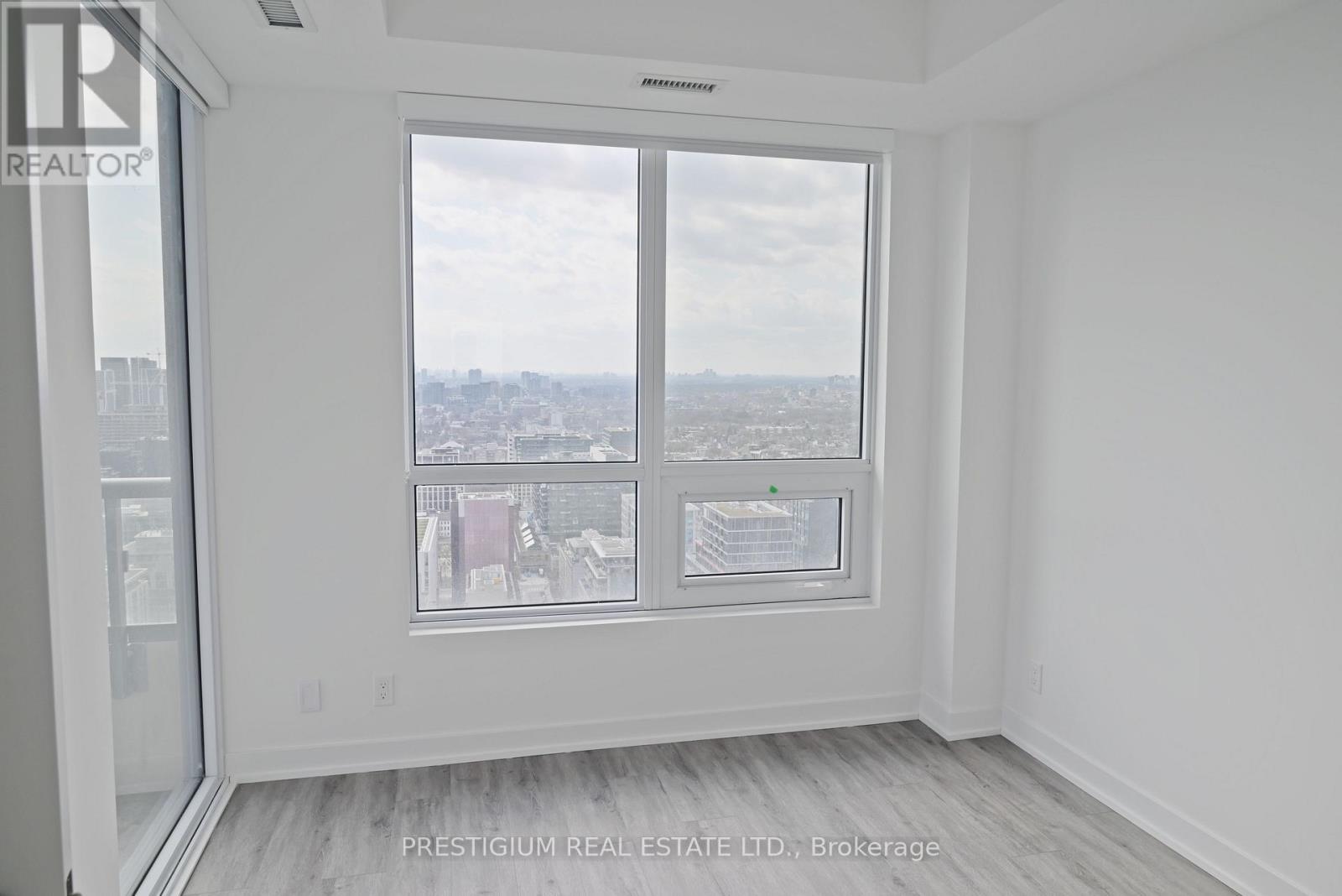 3510 - 108 Peter Street, Toronto, Ontario  M5V 0W2 - Photo 7 - C12463252