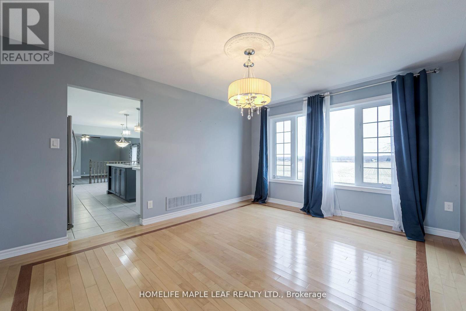 3501 Mccarthy Drive, Clearview, Ontario  L0M 1N0 - Photo 8 - S12533920