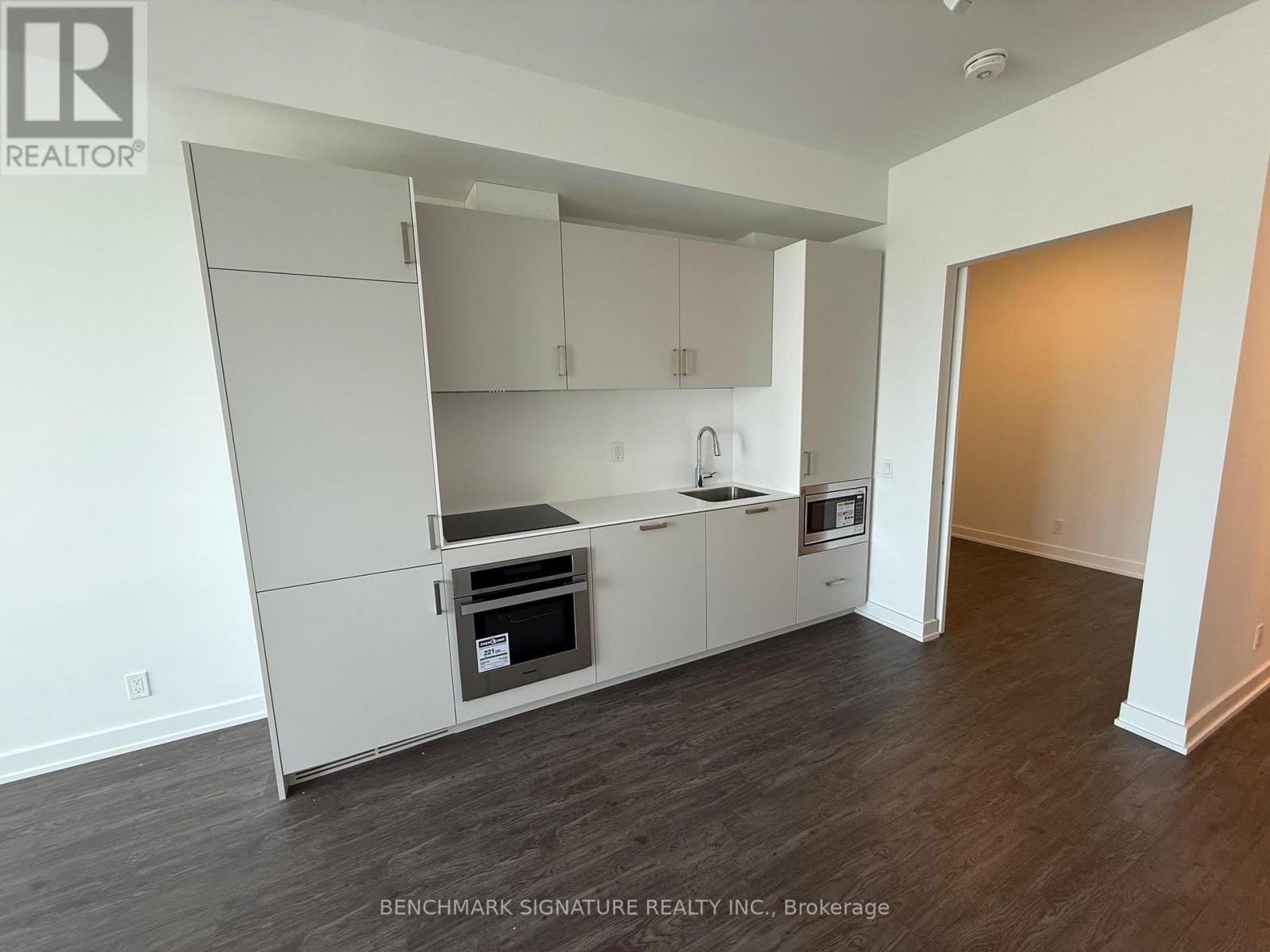 4715 - 88 QUEEN STREET E, Toronto, Ontario