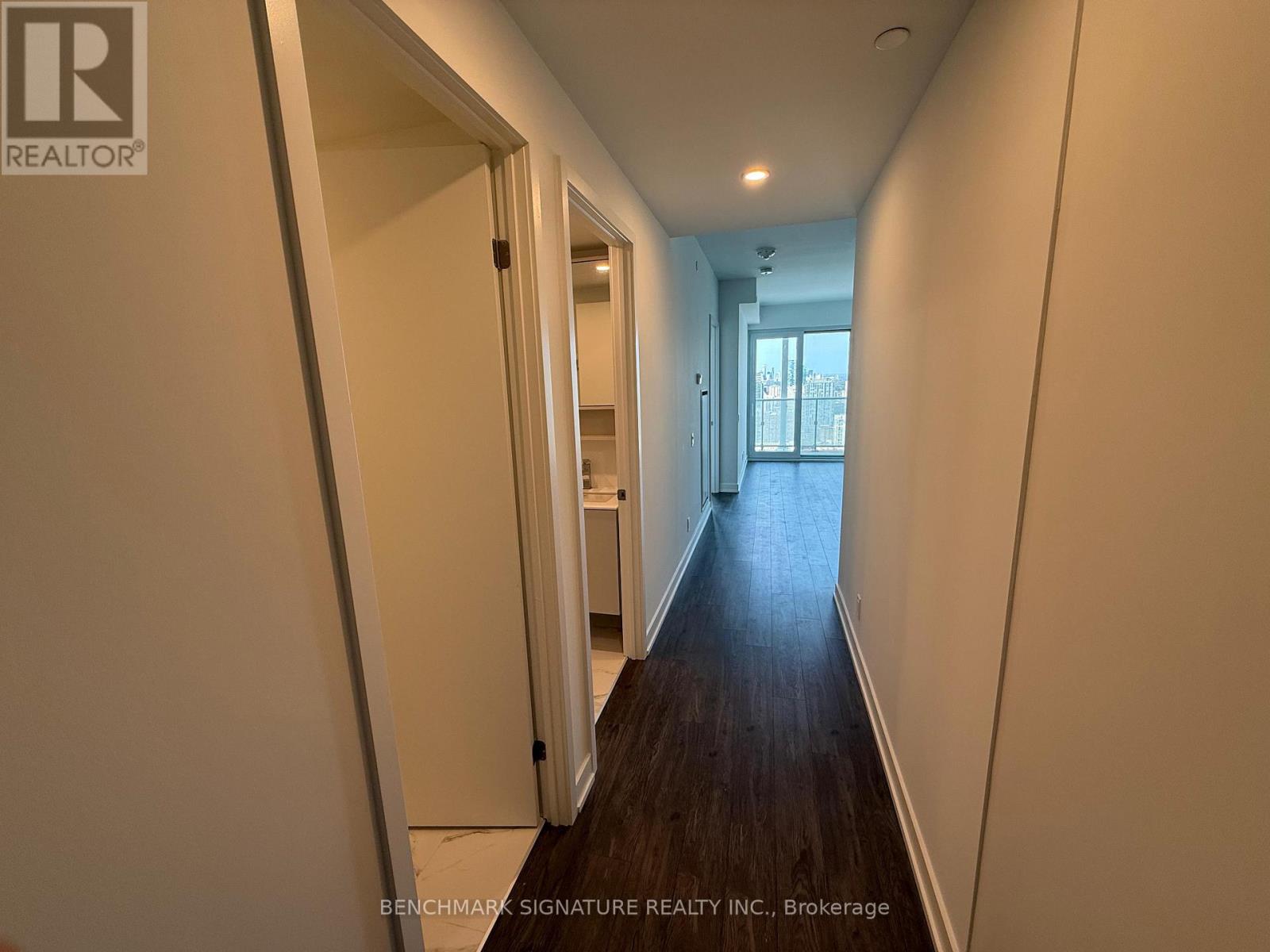 4715 - 88 Queen Street E, Toronto, Ontario  M5C 0B6 - Photo 4 - C12580306