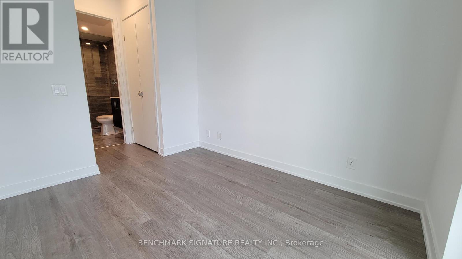 5601 - 88 Queen Street E, Toronto, Ontario  M5C 0B6 - Photo 5 - C12580320