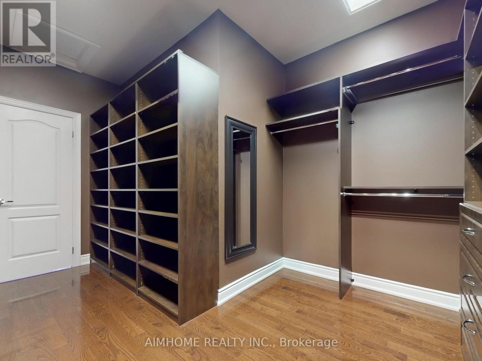 12 Sweet Valerie Court, Vaughan, Ontario  L6A 0C6 - Photo 24 - N12577102