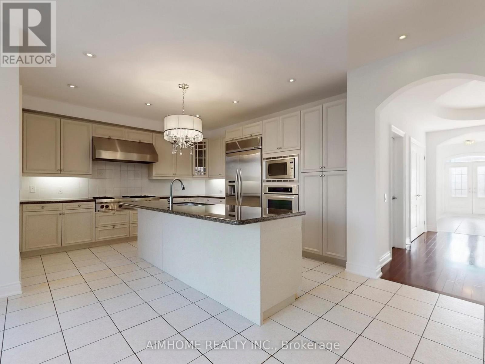 12 Sweet Valerie Court, Vaughan, Ontario  L6A 0C6 - Photo 12 - N12577102