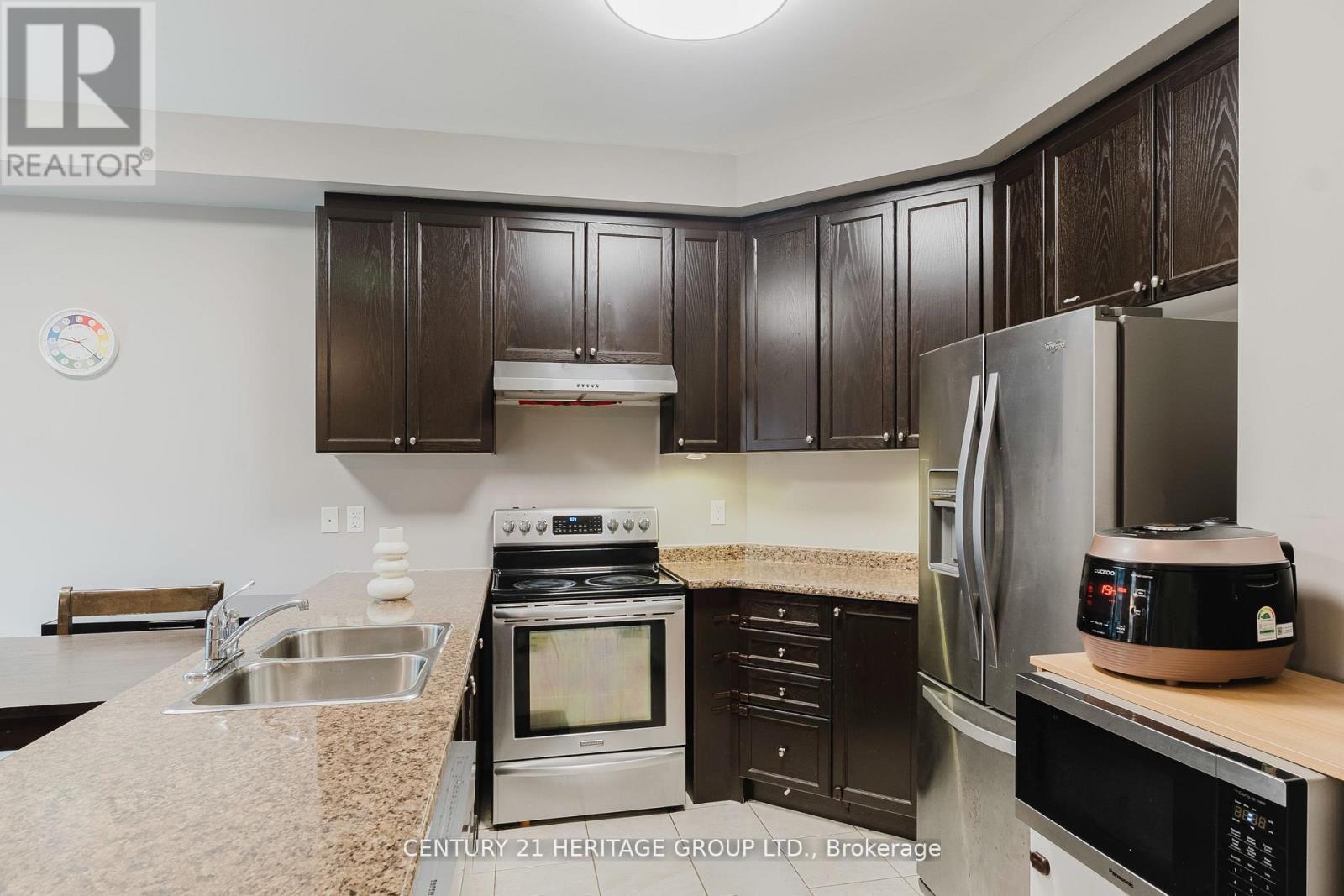 32 Grey Wing Avenue, Georgina, Ontario  L4P 0B7 - Photo 12 - N12580338