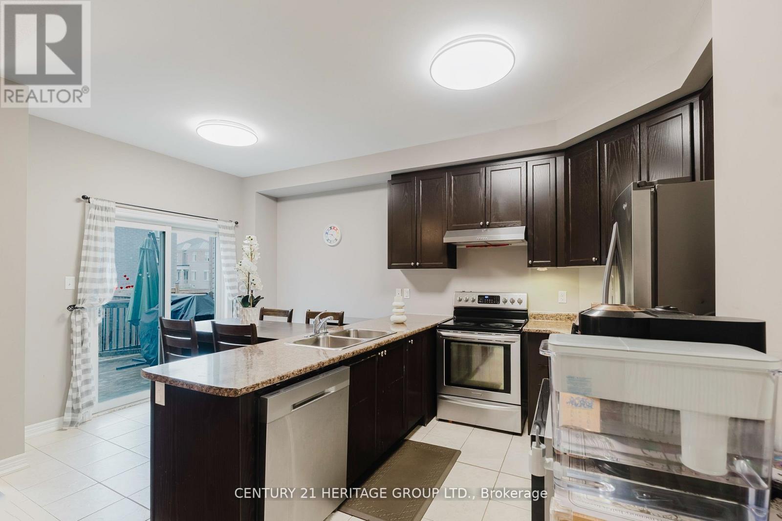 32 Grey Wing Avenue, Georgina, Ontario  L4P 0B7 - Photo 13 - N12580338