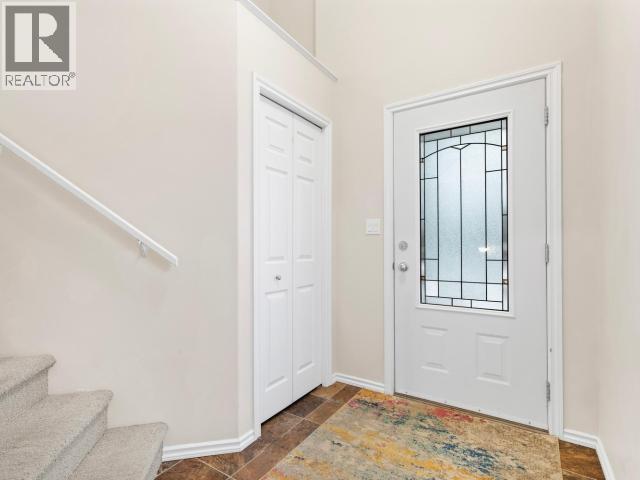 205a Azure Road, Whitehorse, Yukon Y1A 5G7 - Photo 3 - 16985