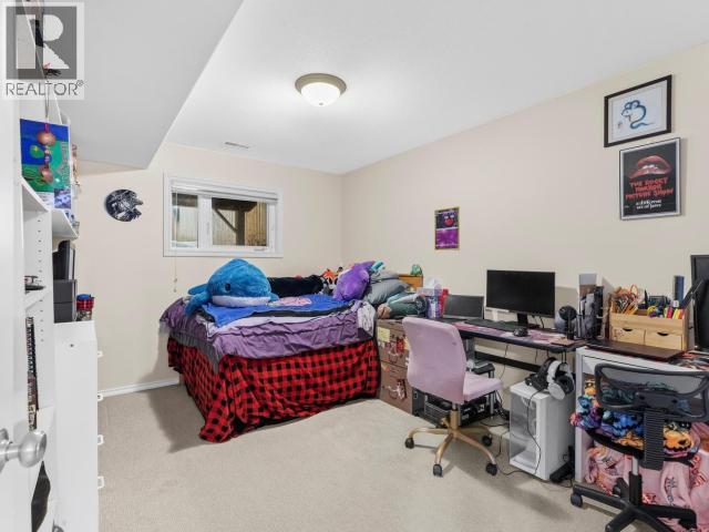 205a Azure Road, Whitehorse, Yukon Y1A 5G7 - Photo 19 - 16985