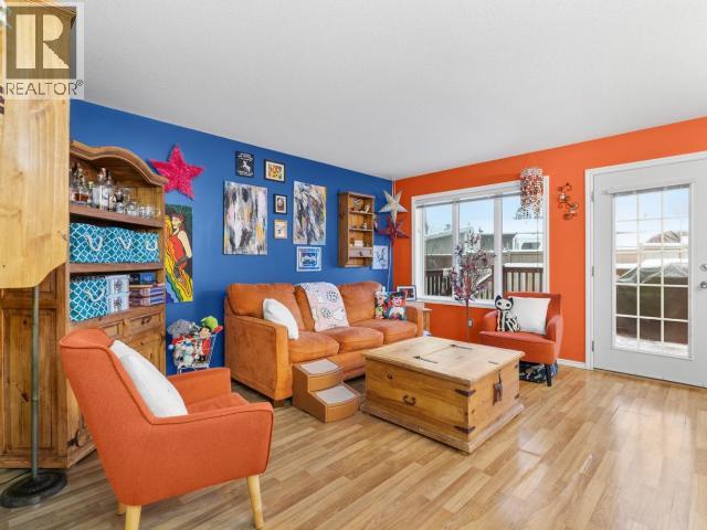 205a Azure Road, Whitehorse, Yukon Y1A 5G7 - Photo 5 - 16985