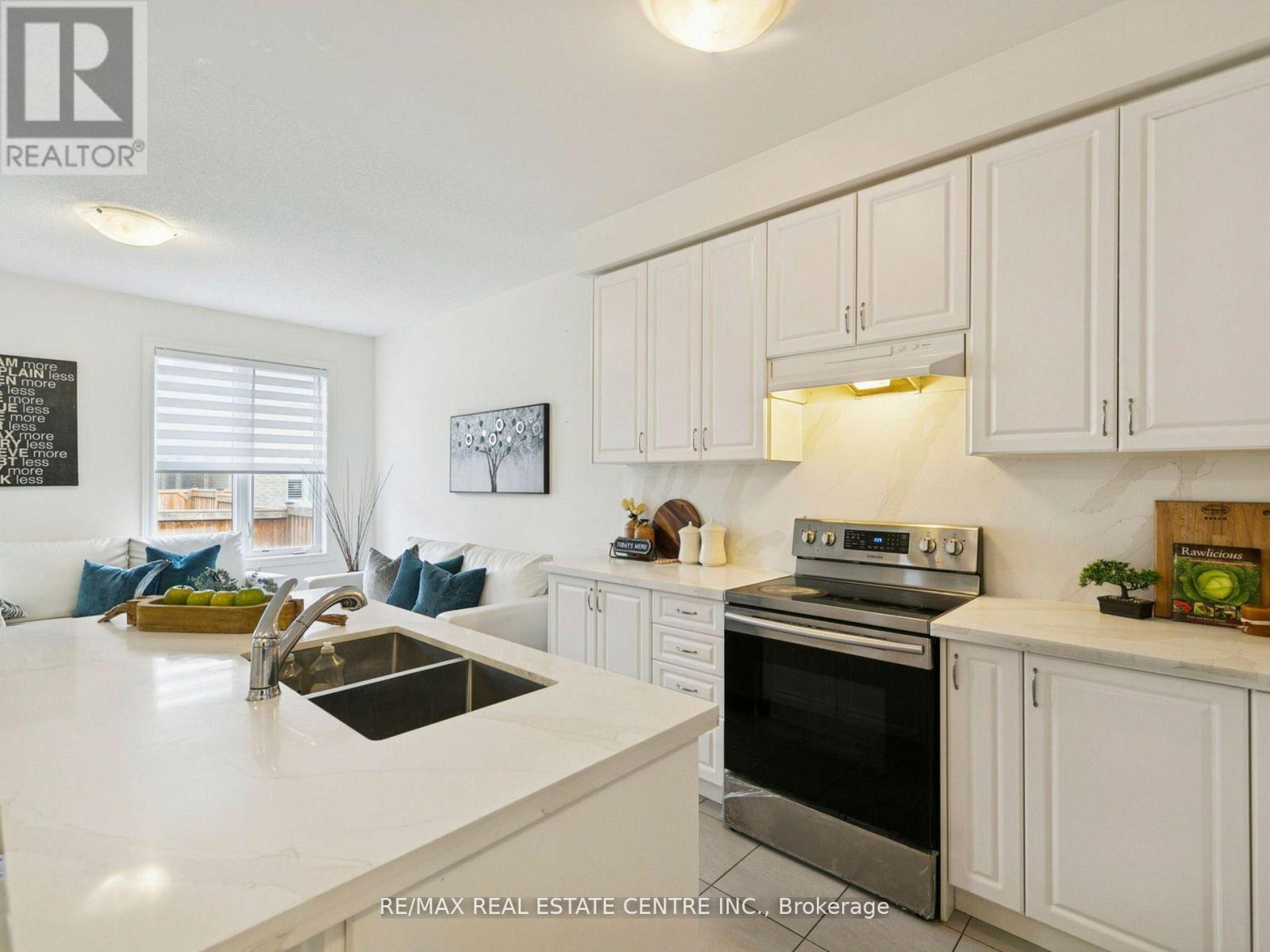 1525 Carr Landing, Milton, Ontario  L9E 1H2 - Photo 23 - W12580314