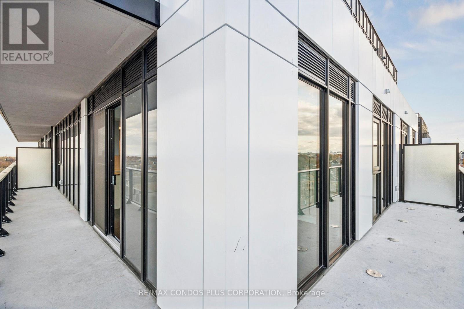 801 The Queensway 806, Toronto, Ontario  M8Z 6A8 - Photo 12 - W12580316