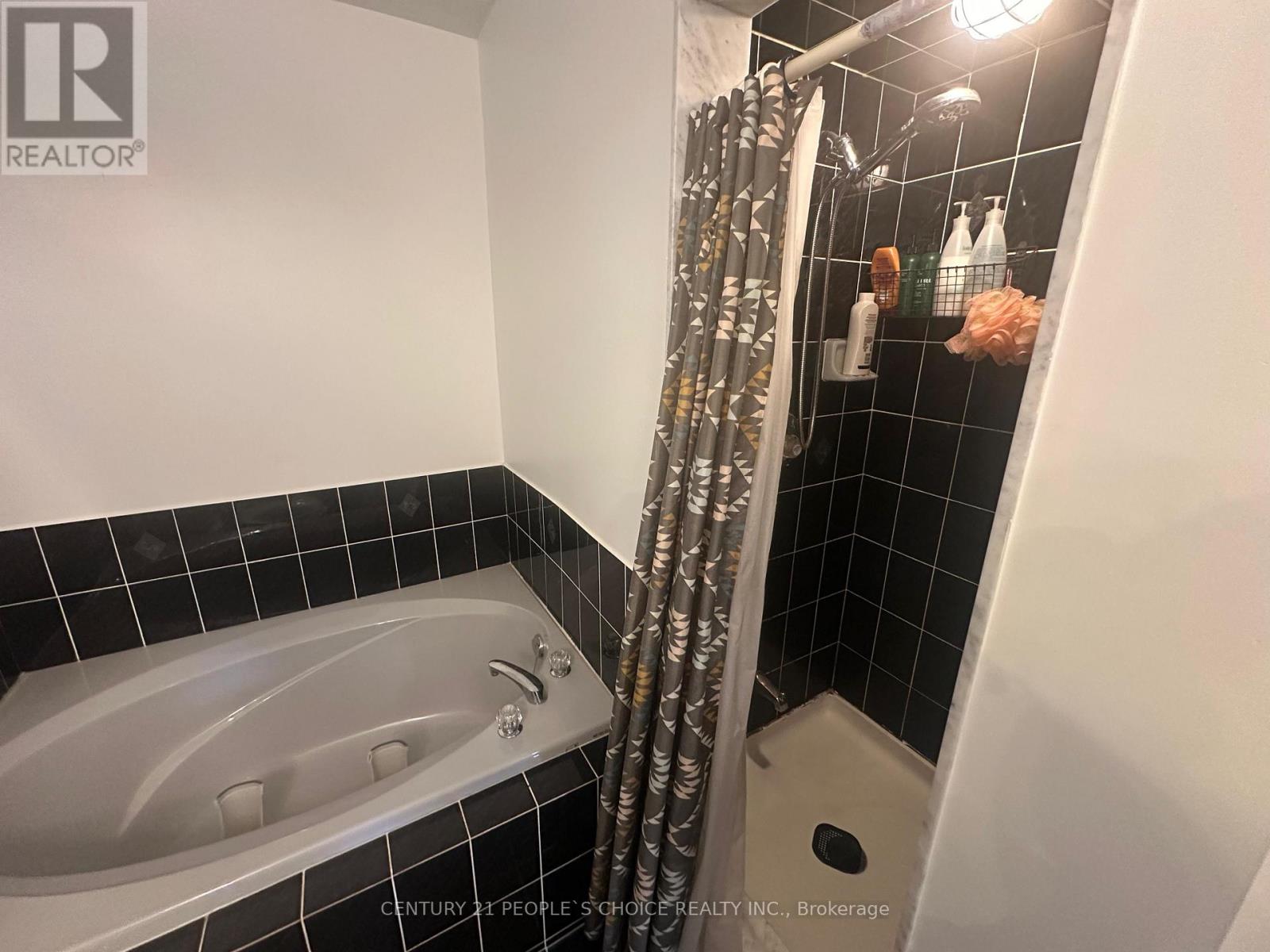 48 Coachwhip Road, Brampton, Ontario  L6R 1X8 - Photo 23 - W12580322