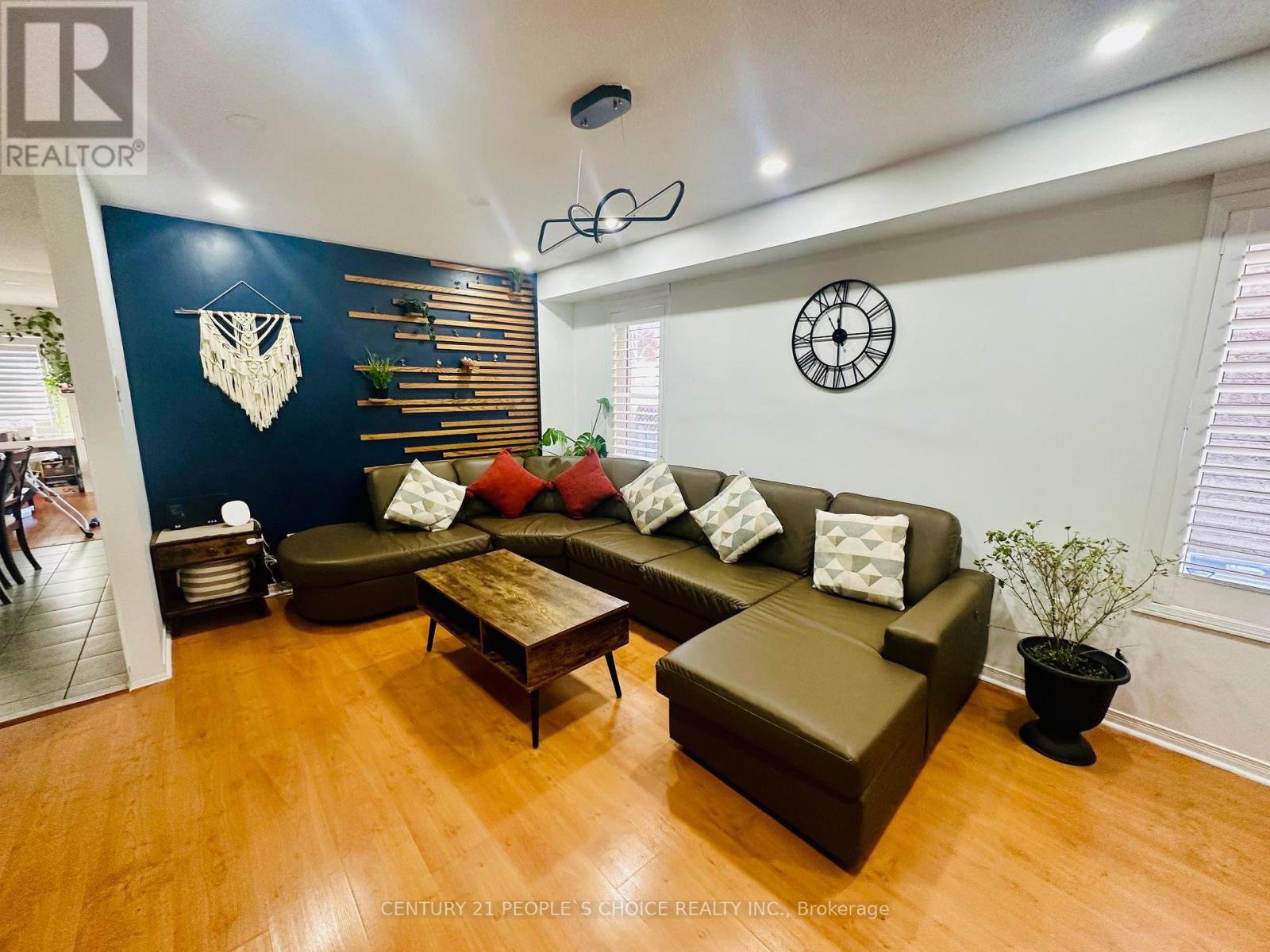 48 Coachwhip Road, Brampton, Ontario  L6R 1X8 - Photo 5 - W12580322