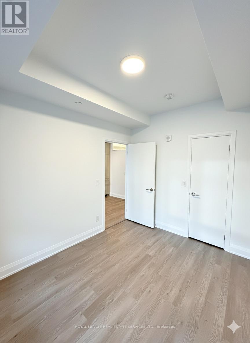 222 - 3250 Carding Mill Trail, Oakville, Ontario  L6M 1L3 - Photo 12 - W12580326