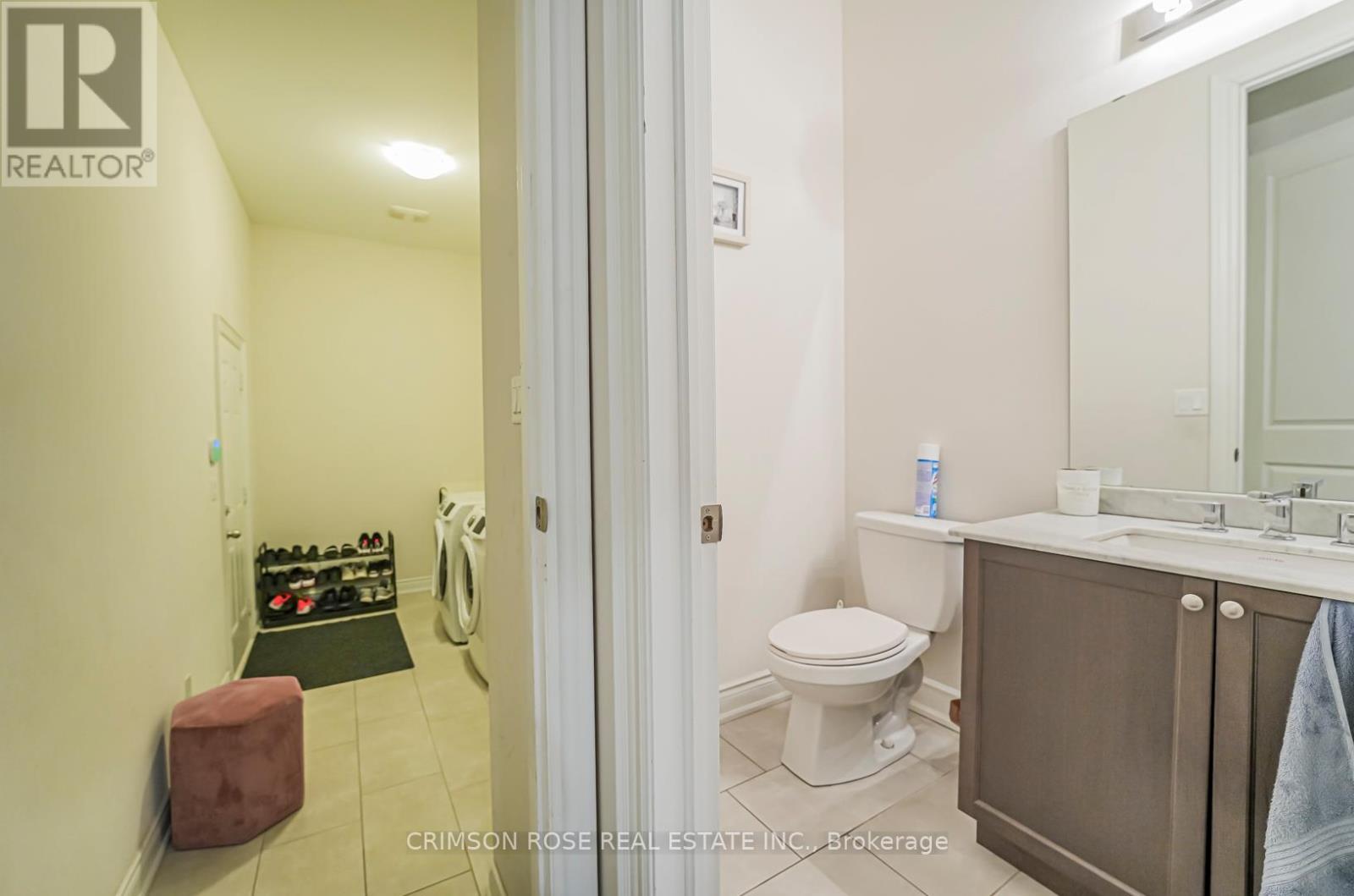 3207 Millicent Avenue, Oakville, Ontario  L6H 7C5 - Photo 13 - W12580334