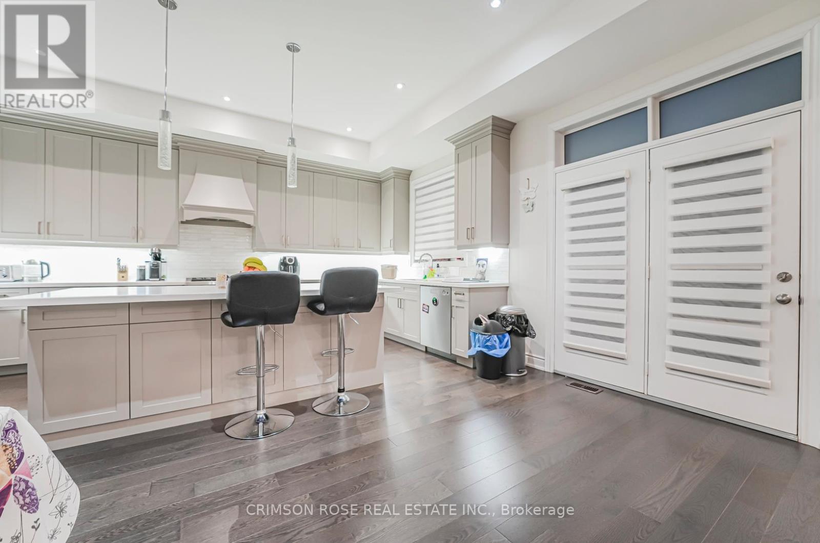 3207 Millicent Avenue, Oakville, Ontario  L6H 7C5 - Photo 22 - W12580334