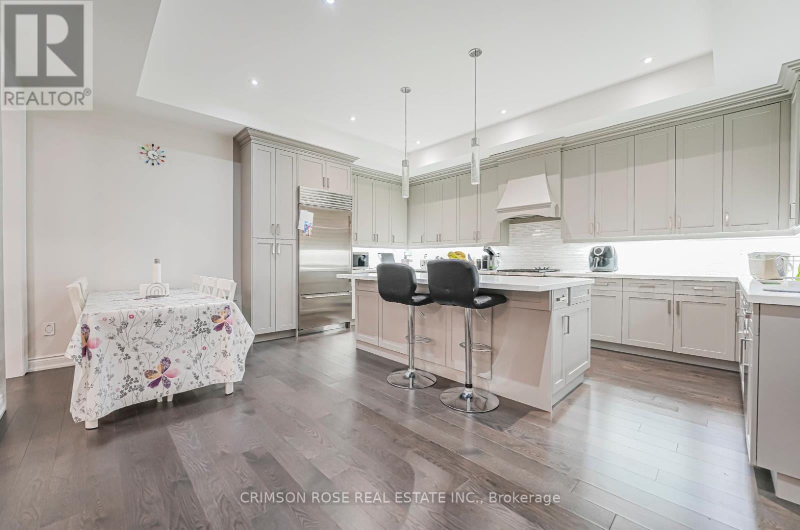 3207 Millicent Avenue, Oakville, Ontario  L6H 7C5 - Photo 23 - W12580334