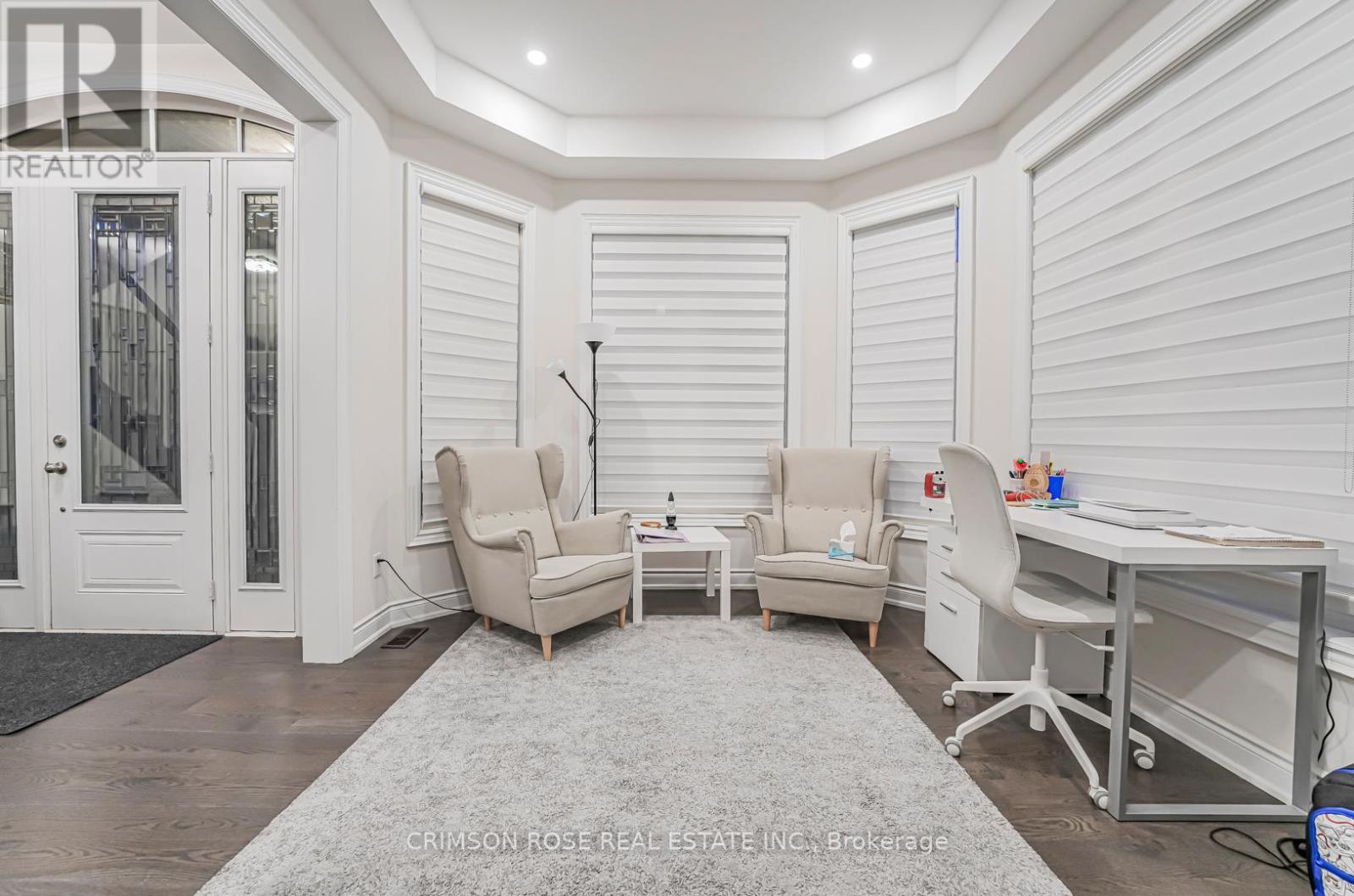 3207 Millicent Avenue, Oakville, Ontario  L6H 7C5 - Photo 5 - W12580334